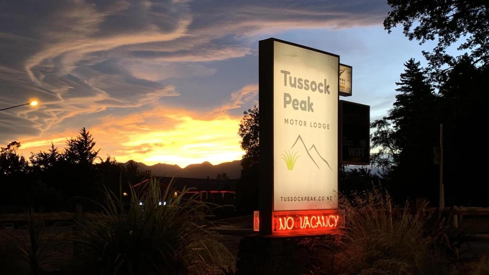 Tussock Peak Lodge Hanmer Springs Exteriör bild