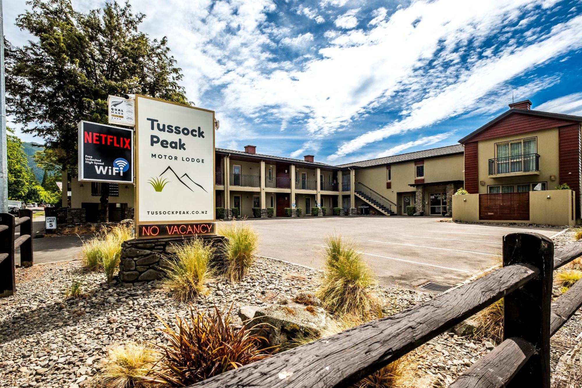 Tussock Peak Lodge Hanmer Springs Exteriör bild
